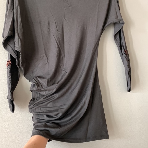 NWT stretchy asymmetrical batwing top - Picture 2 of 8